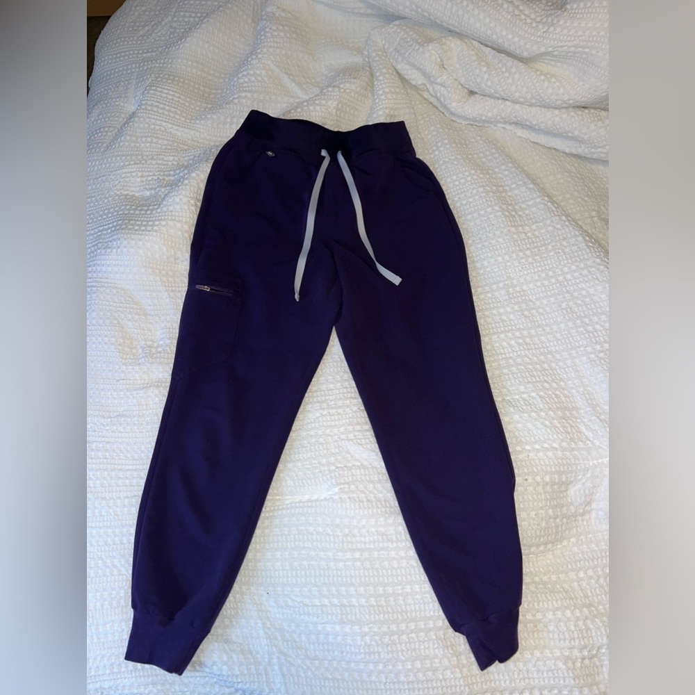 🚨SOLD🚨Purple Jam figs Zamora joggers